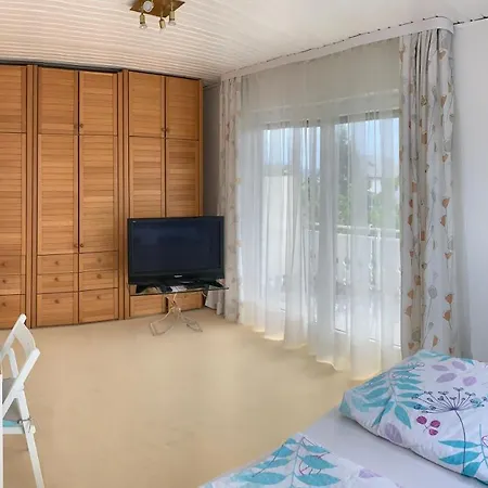 Schoene Im Zentrum Leben Проживание в семье *